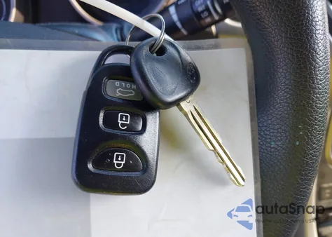 2014 Hyundai Elantra Se from USA, damaged, VIN 5NPDH4AE0EH497377